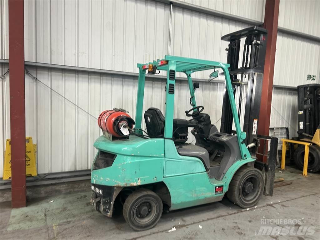 Mitsubishi FG30NT LPG'li forkliftler