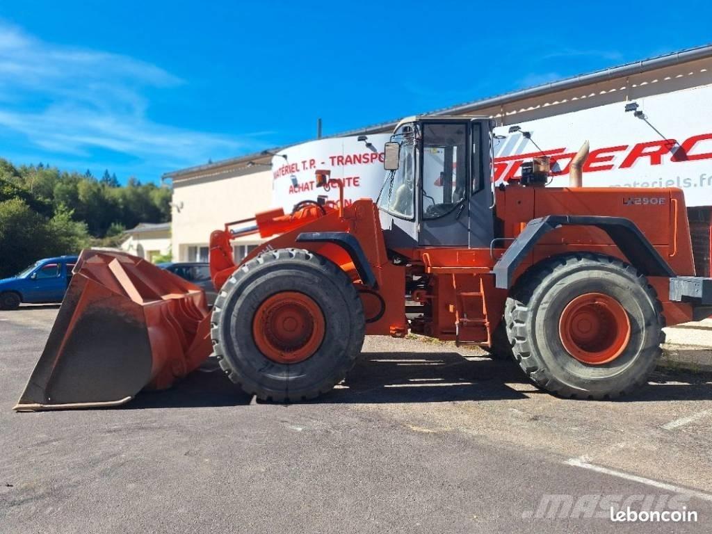 Hitachi LX 290 E Tekerlekli yükleyiciler