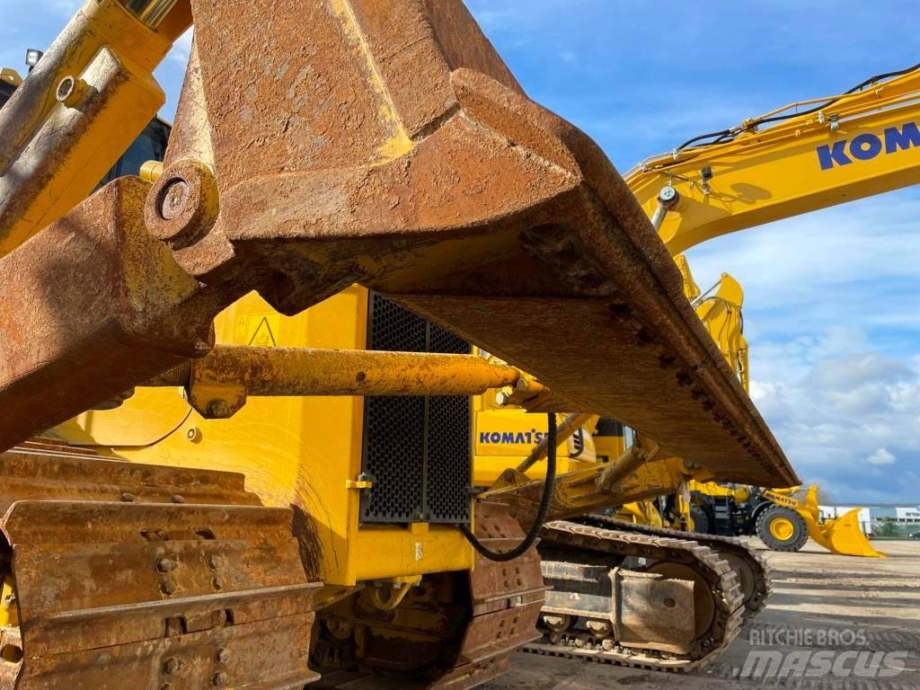 Komatsu D65PX-18E0 Paletli dozerler
