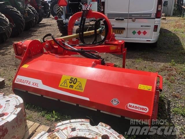 Maschio Giraffa XXL Hasat makineleri