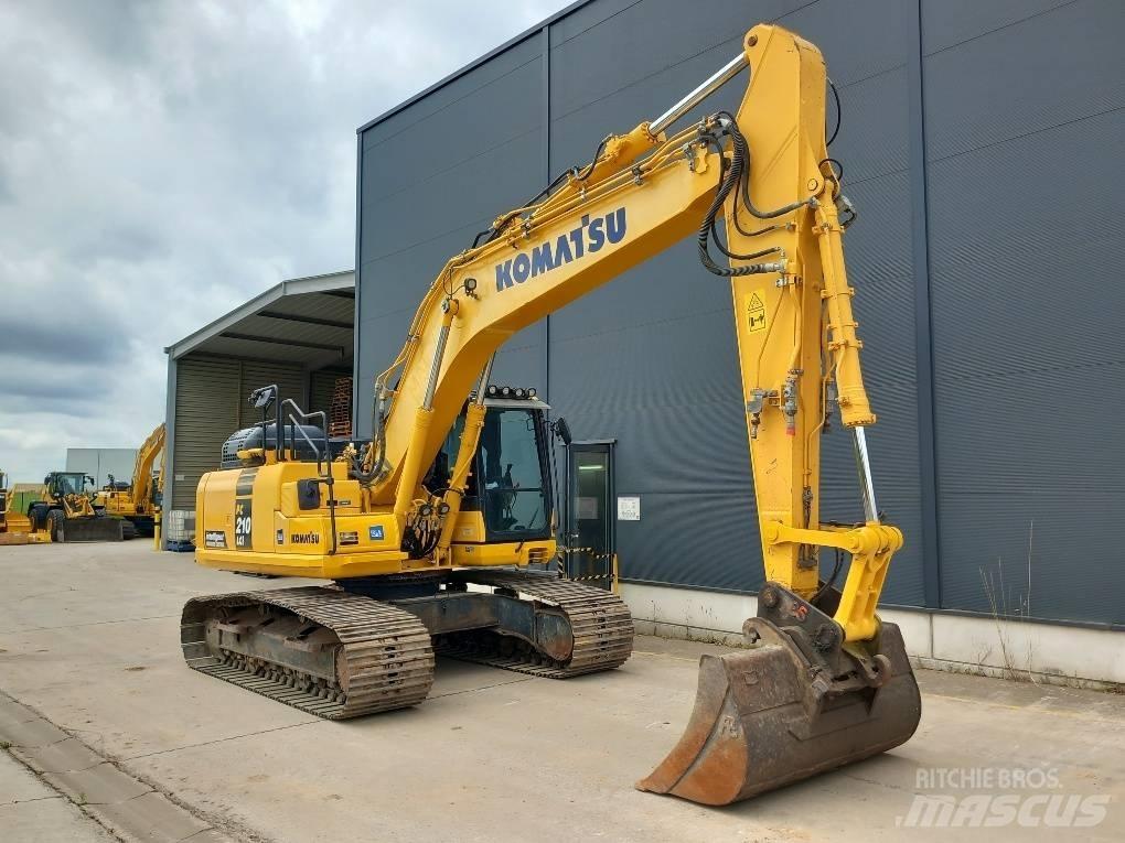 Komatsu PC210LCI-11 Paletli ekskavatörler