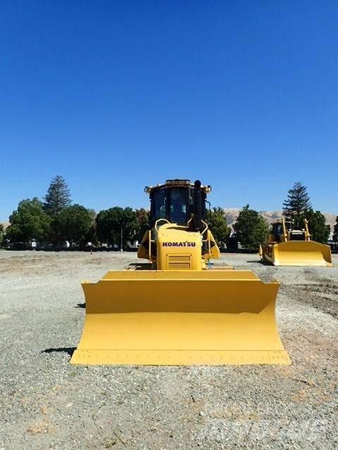Komatsu D61EX-24 Paletli dozerler