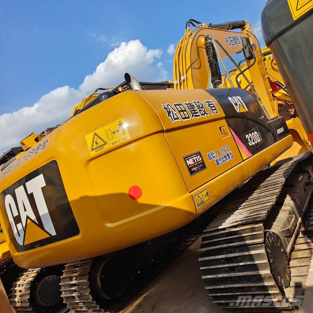 CAT 320 D Paletli ekskavatörler