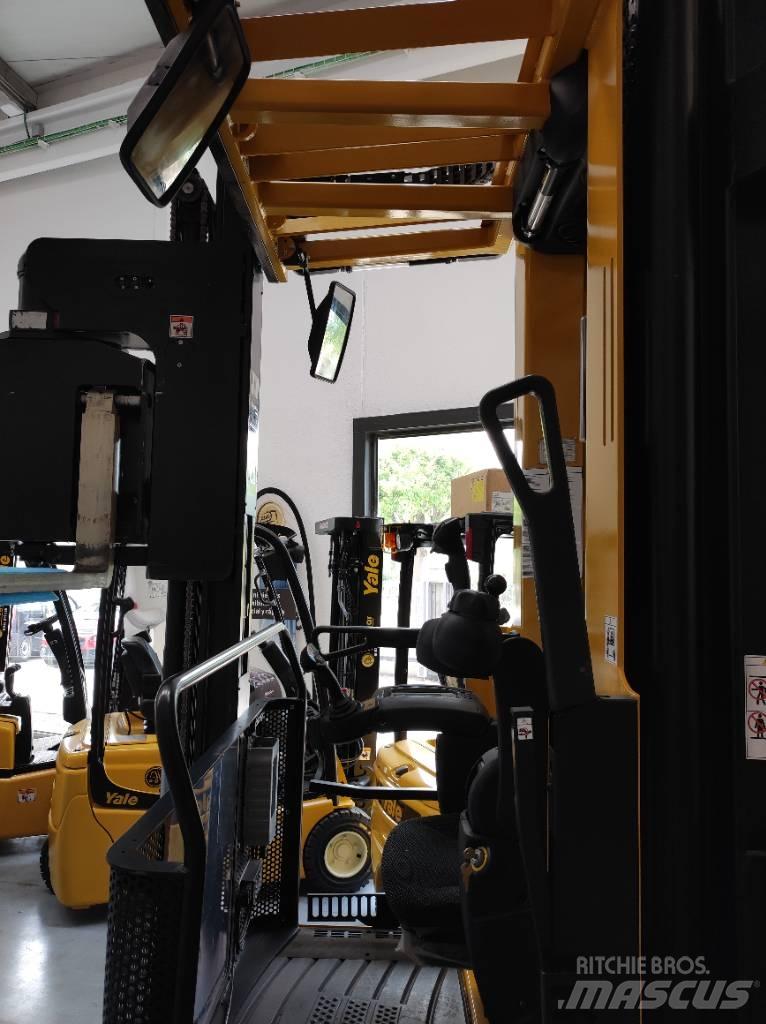 Yale MTC 13 Dar koridor forklifti