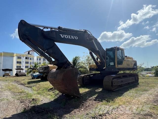 Volvo EC 460 B LC Paletli ekskavatörler