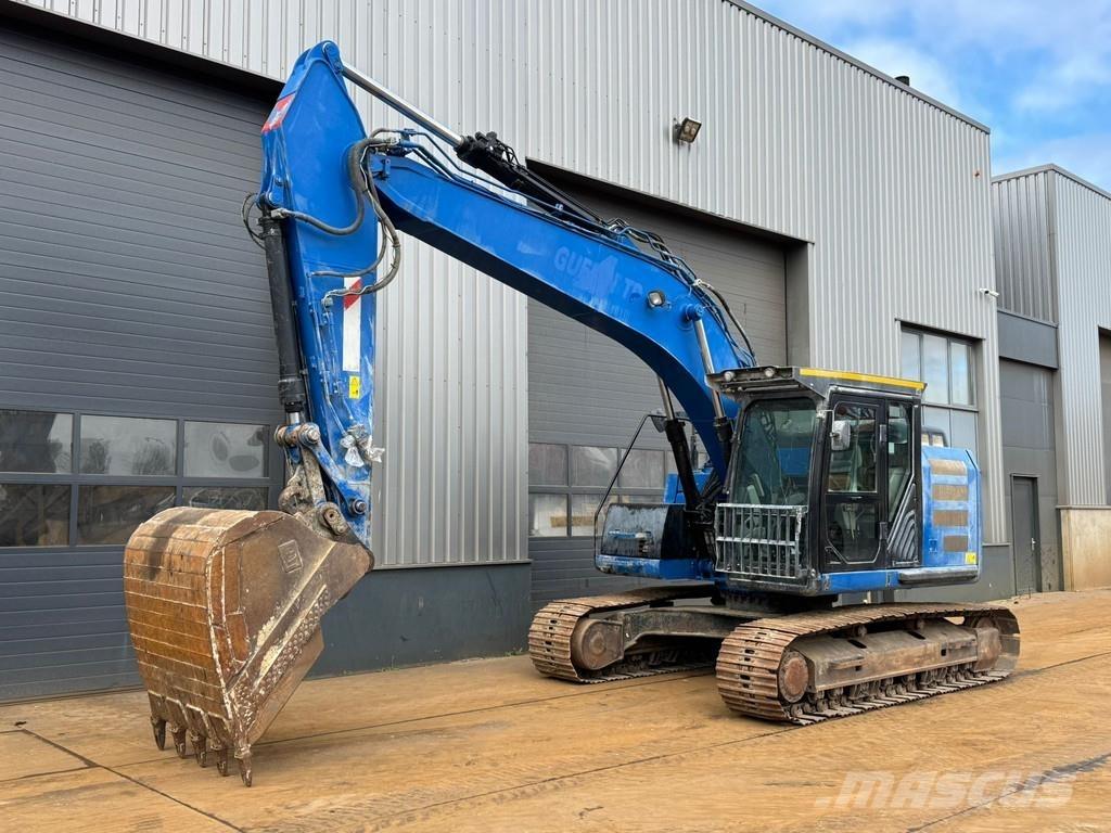 CAT 320ERR Paletli ekskavatörler