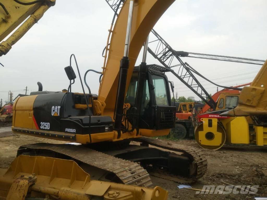 CAT 325 D Paletli ekskavatörler
