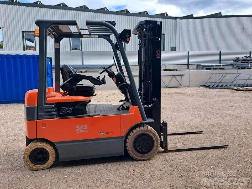 Toyota 7FBMF25 Diger