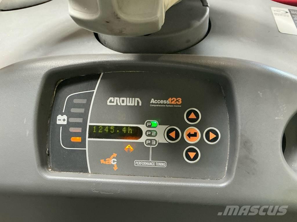 Crown TC 3000 Çekiciler