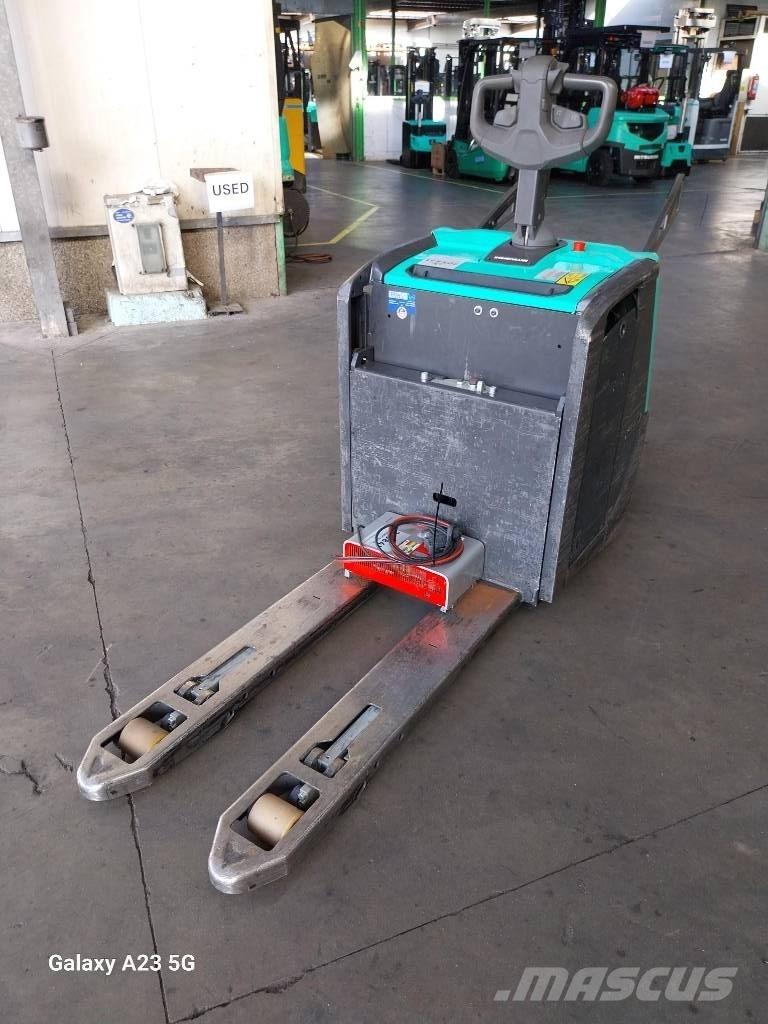 Mitsubishi PBV20N3 Düsük seviye platformu
