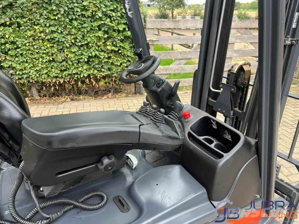 Linde E14-02 Elektrikli forkliftler