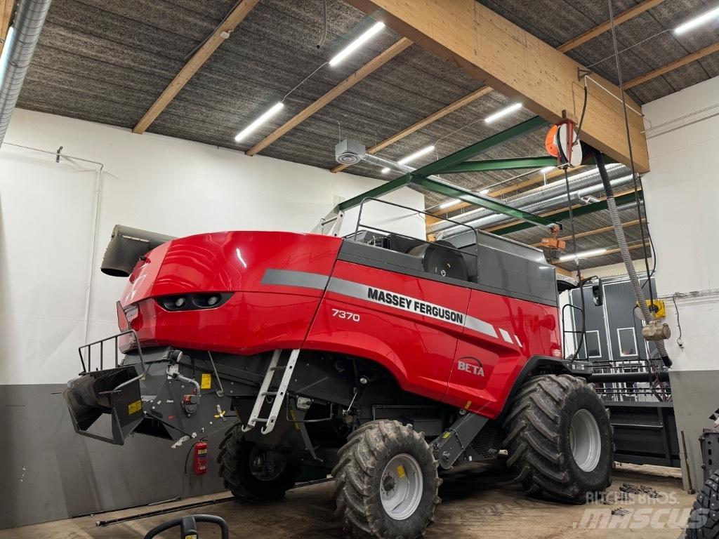 Massey Ferguson 7370 Biçerdöverler