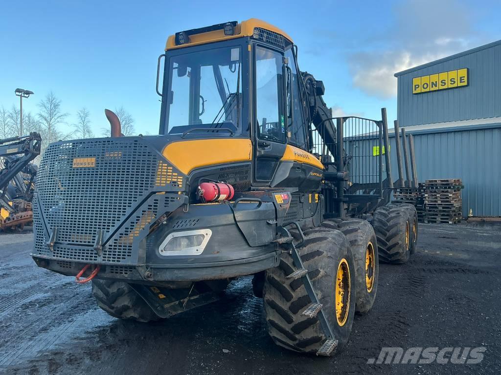 Ponsse Buffalo Tomruk yükleyici traktörler