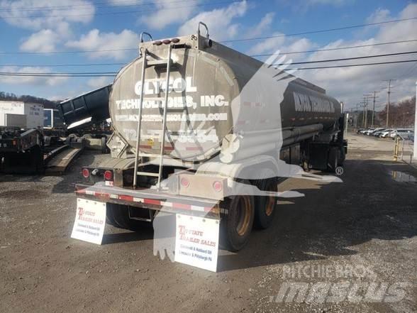 Fruehauf WATER TANK Tanker yari çekiciler