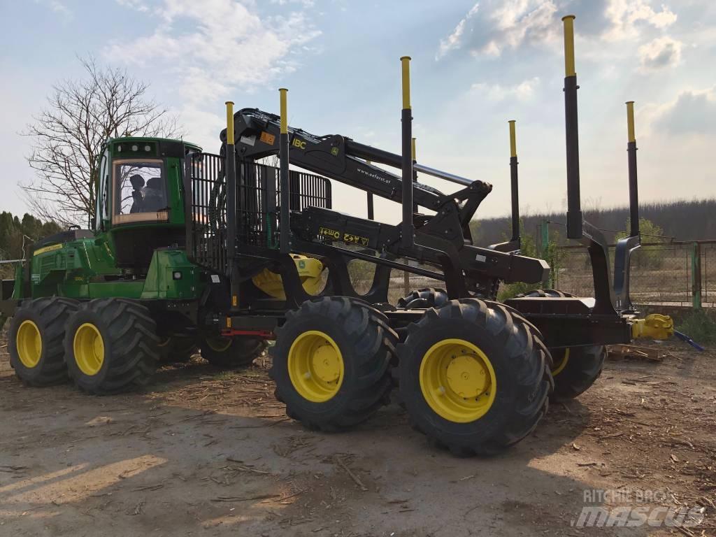 John Deere 1210 G Tomruk yükleyici traktörler