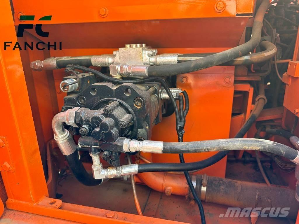 Doosan DX 140 LC Paletli ekskavatörler
