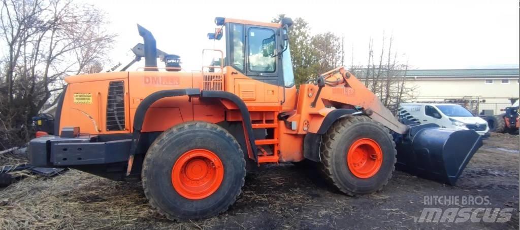 Doosan DL 300 Tekerlekli yükleyiciler
