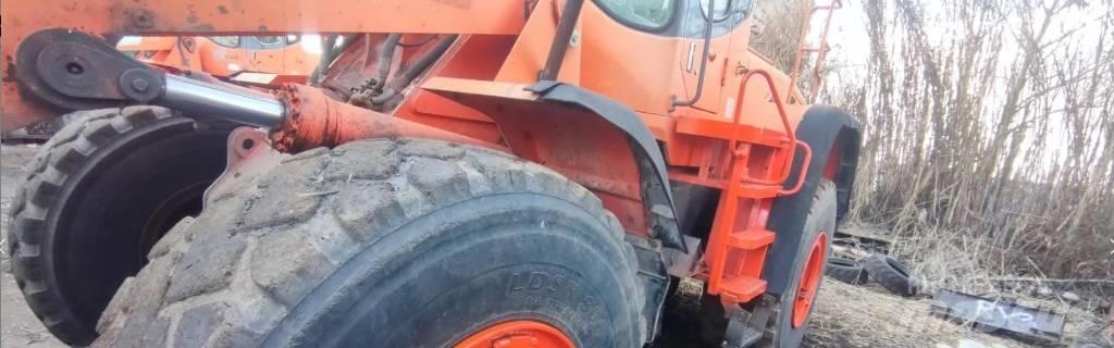 Doosan DL 300 Tekerlekli yükleyiciler