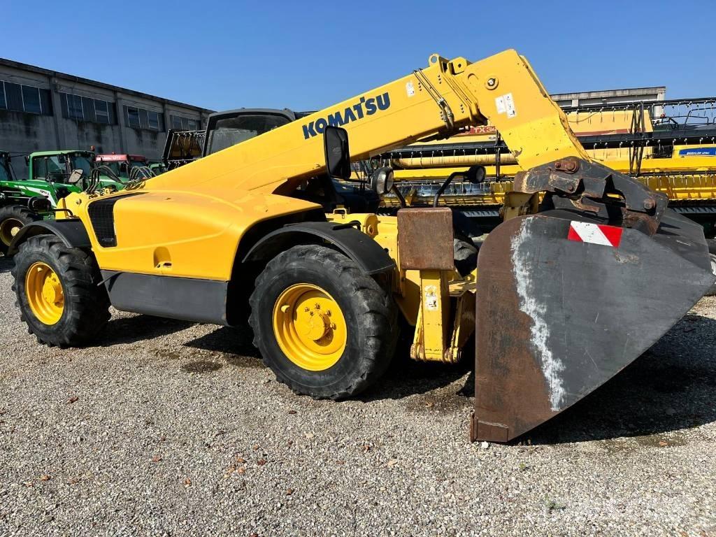 Komatsu WH 713 Teleskopik yükleyiciler