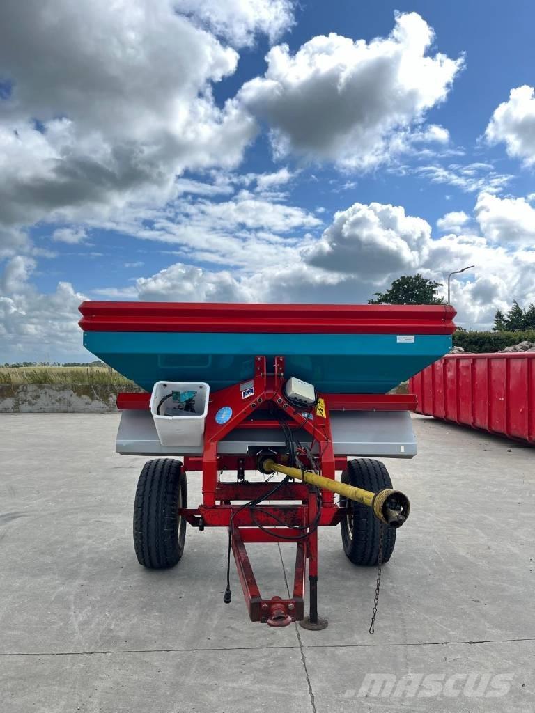 Sulky DPX 1500 Mineral gübre dagiticilar