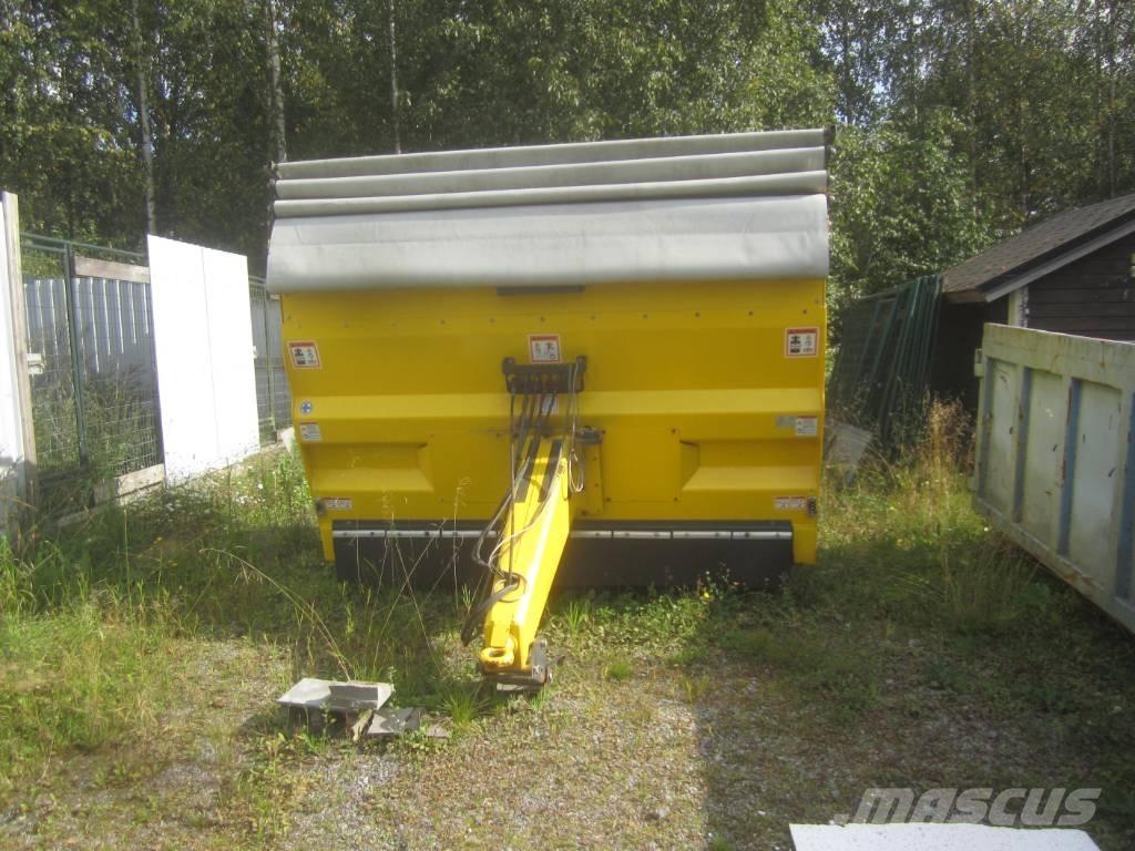 Vama TH 5500 L Kum ve tuz serpiciler