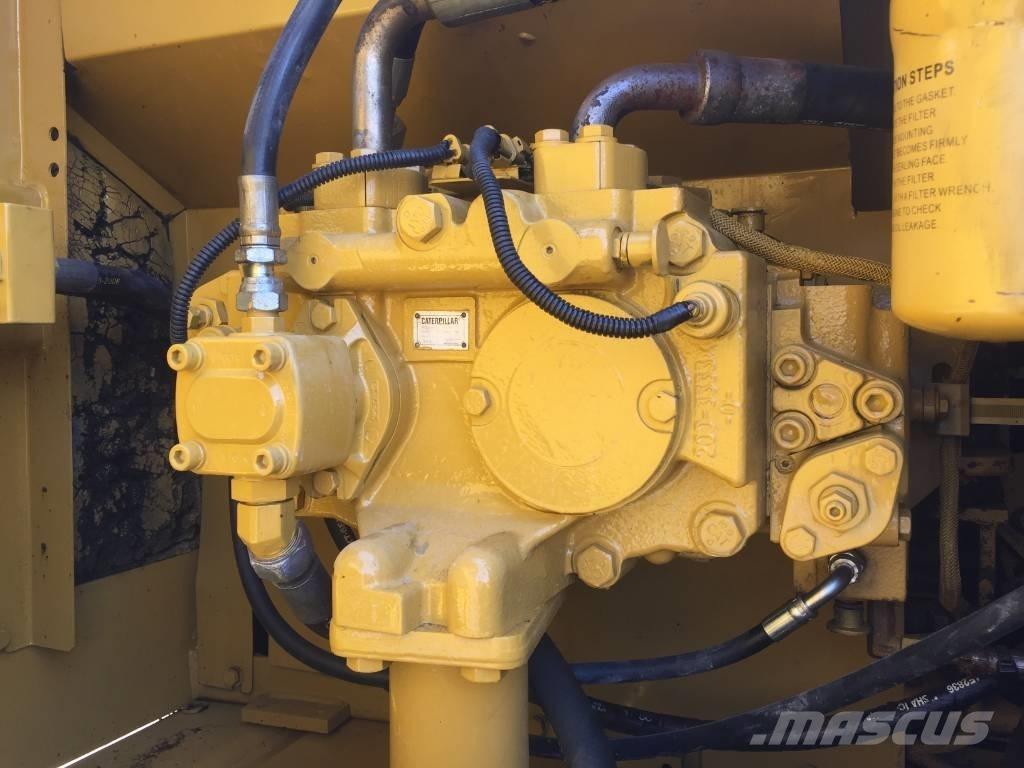 CAT 320 D Paletli ekskavatörler