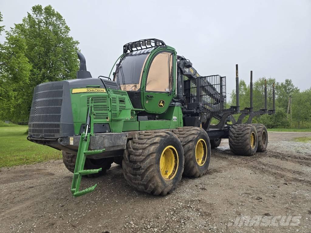 John Deere 1510G Tomruk yükleyici traktörler