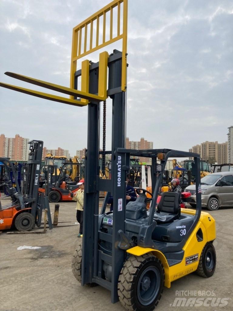 Komatsu FD30T-16 Dizel forkliftler