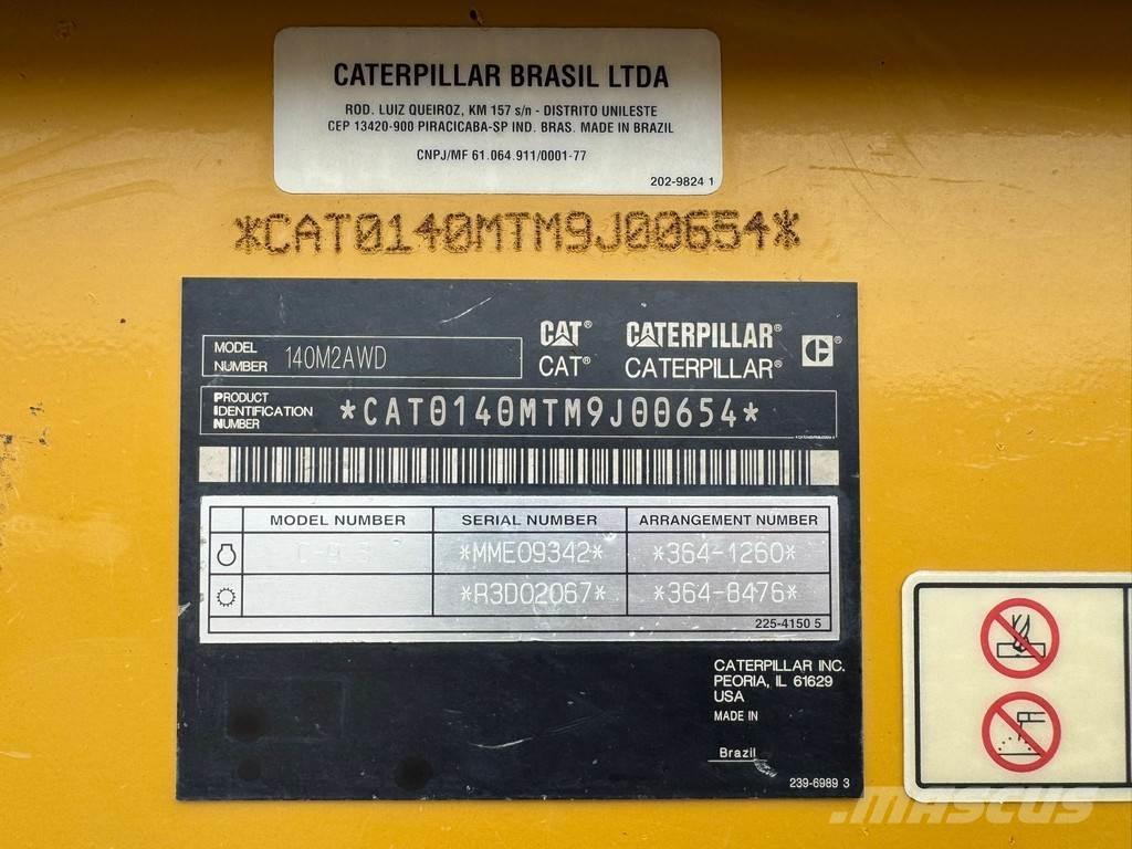 CAT 140M2 AWD Greyderler