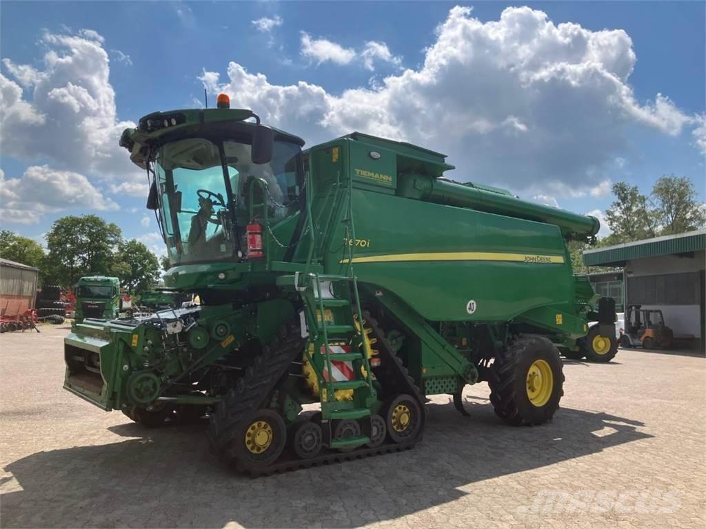 John Deere T670 Biçerdöverler