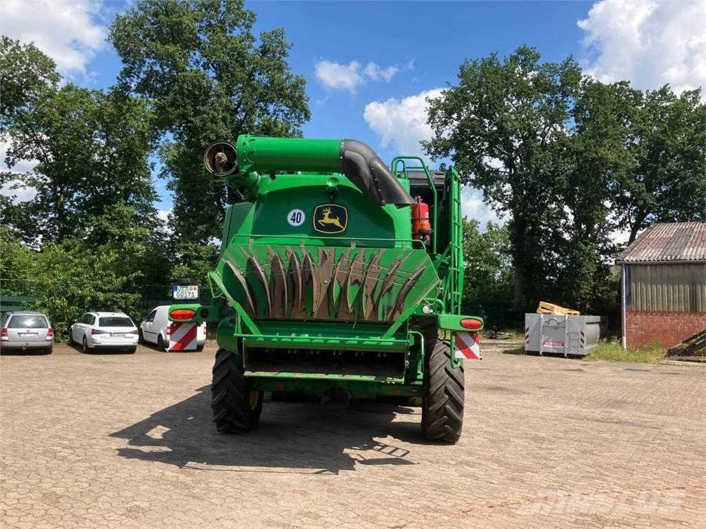 John Deere T670 Biçerdöverler