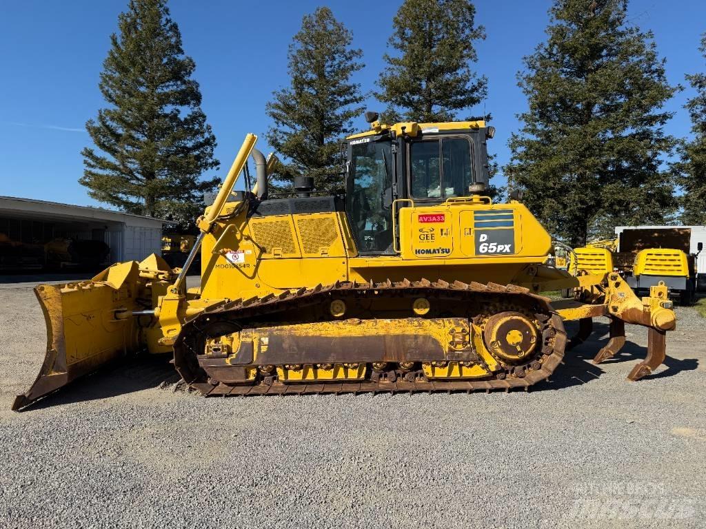 Komatsu D65PX-18 Paletli dozerler