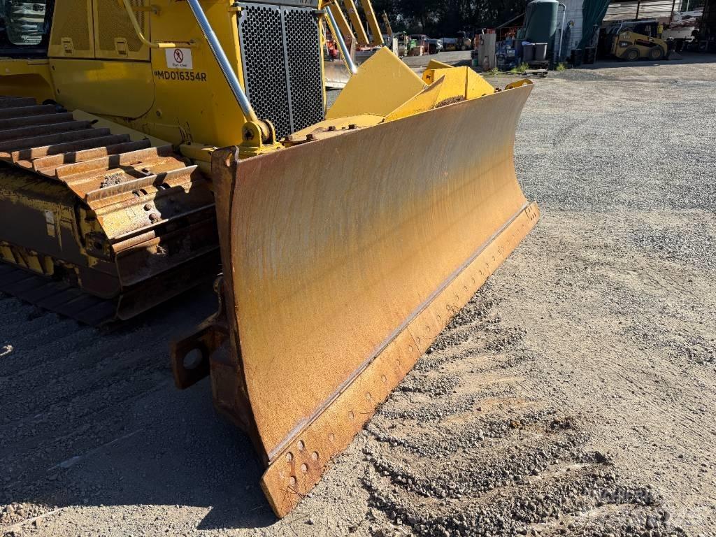 Komatsu D65PX-18 Paletli dozerler