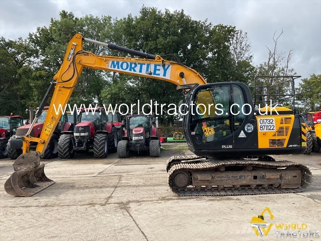 JCB JS 131+ Paletli ekskavatörler