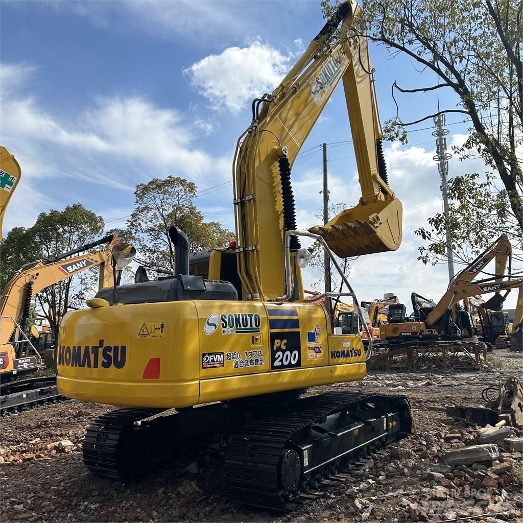 Komatsu PC200-8MO Paletli ekskavatörler