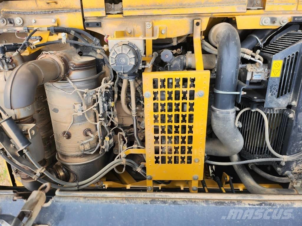 Komatsu PC 360 LC Paletli ekskavatörler