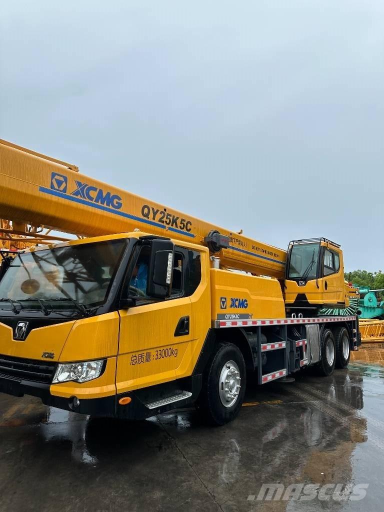 XCMG QY25KC Arazi Tipi Vinçler (RT)