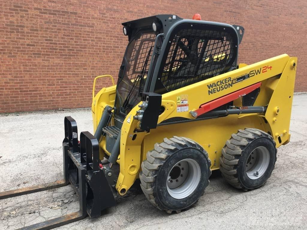 Wacker Neuson SW24 Skid steer loderler