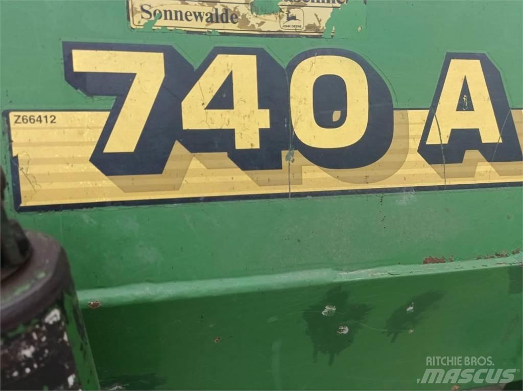 John Deere 740A Kombine hububat mibzerleri