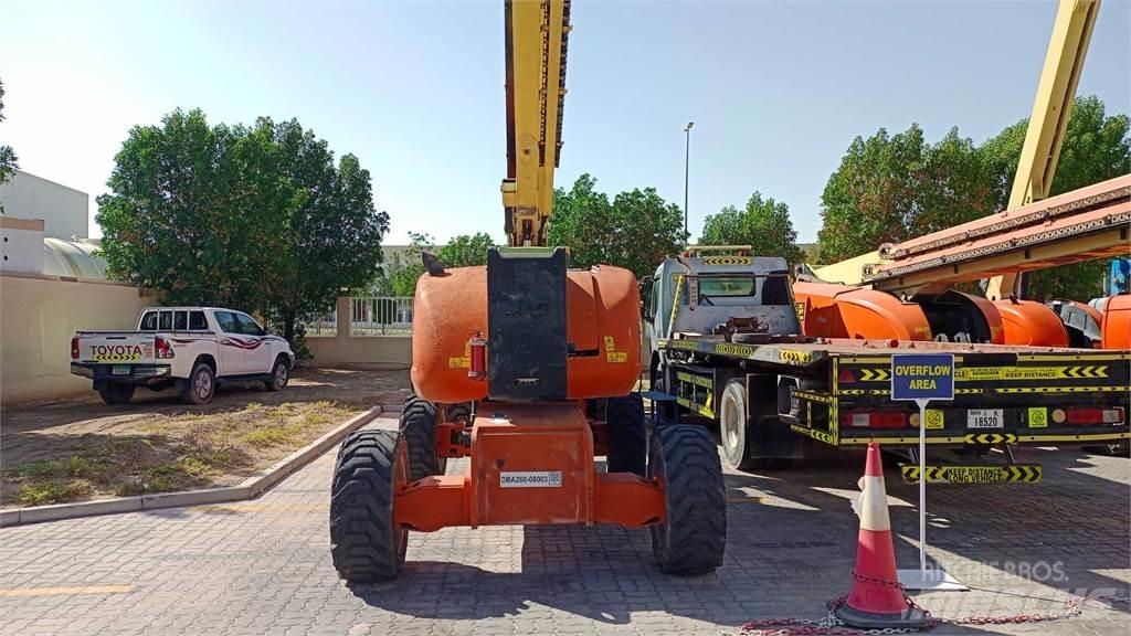 JLG 800AJ Körüklü personel platformları