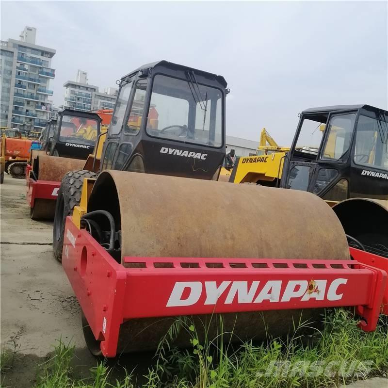 Dynapac CA 301 D Tek tamburlu silindirler