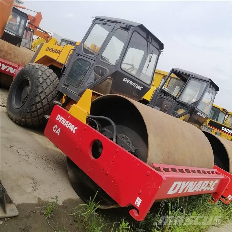 Dynapac CA 301 D Tek tamburlu silindirler
