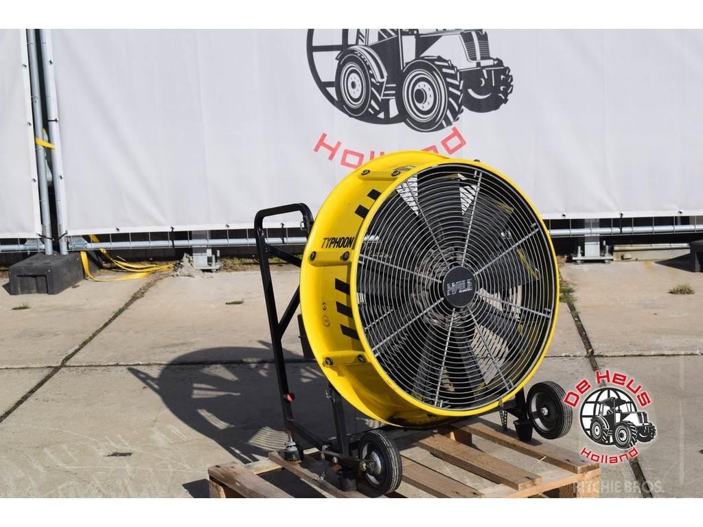  TYPHOON 24T8 Otomobiller