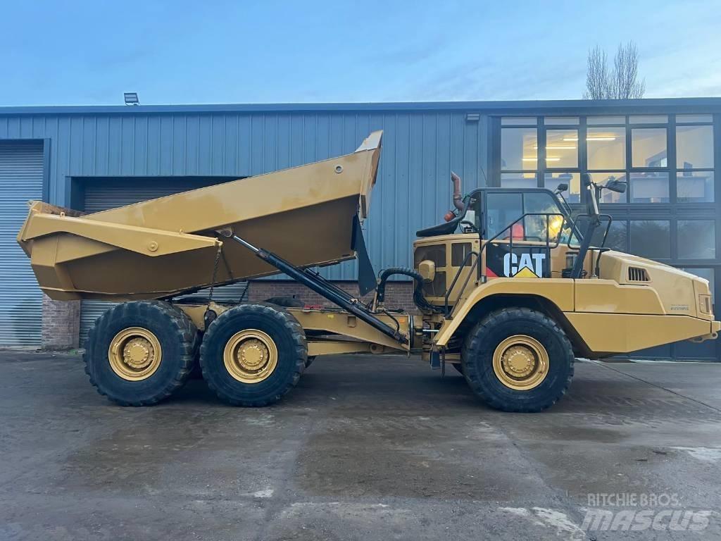 CAT 730 C Belden kirma kaya kamyonu