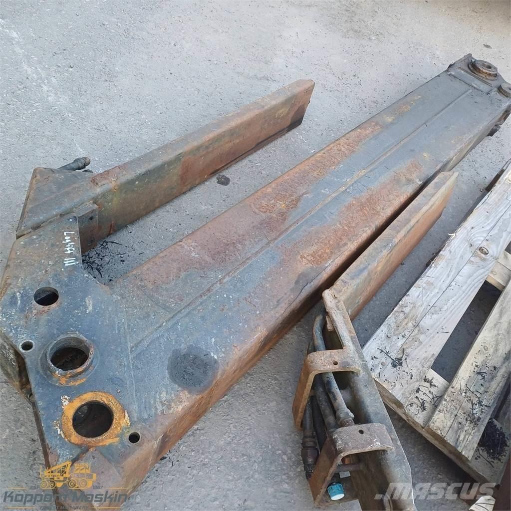 Loglift 111 Tomruk vinçleri