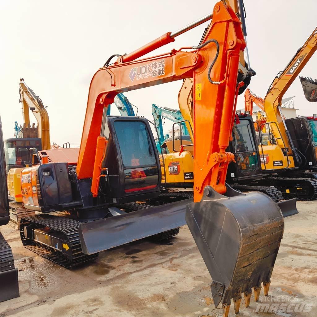 Hitachi ZX70 Midi ekskavatörler 7 - 12 t