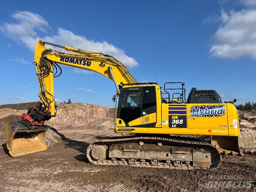 Komatsu HB 365LC-3E0 Paletli ekskavatörler