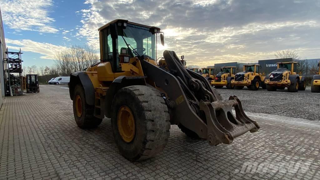 Volvo L 120 F Tekerlekli yükleyiciler