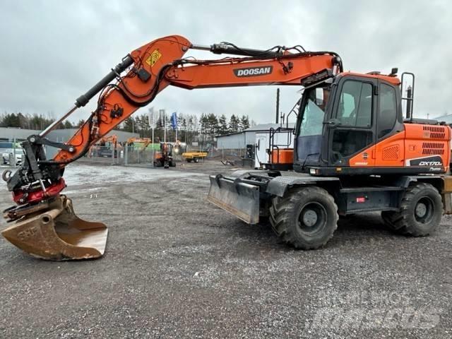 Doosan DX 170 W-5 Lastik tekerli ekskavatörler