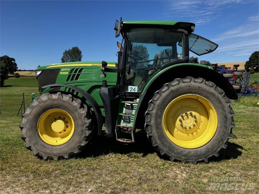 John Deere 6210R Traktörler